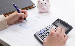 Umowa zlecenie a komornik